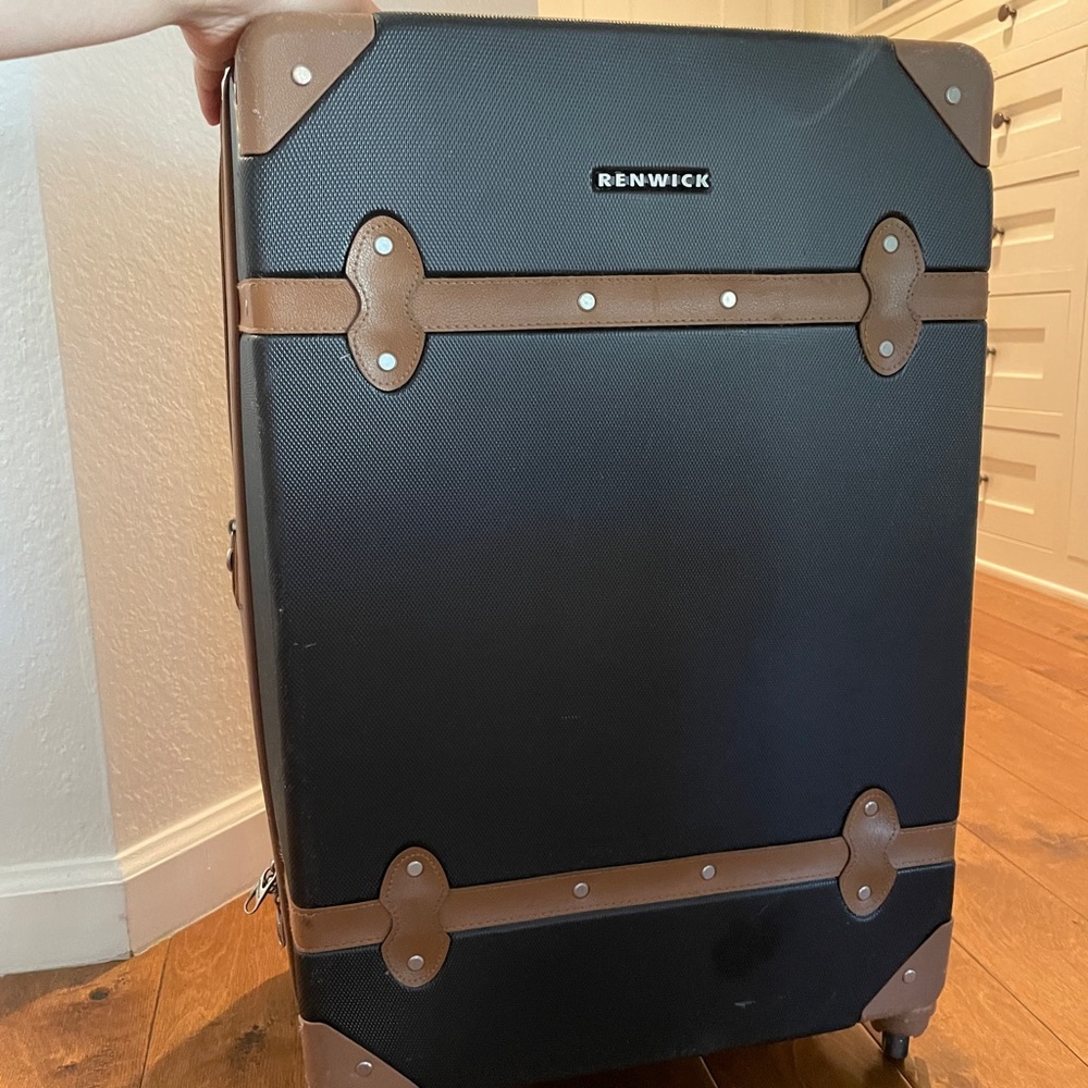 Vintage style roller suitcase luggge